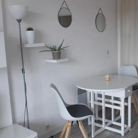 On The Port Of Cap D'agde Apartamento